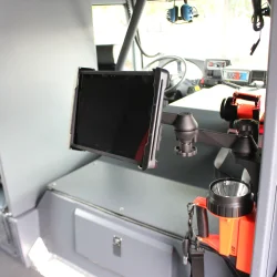 RAM Mounts Lodret 12" Svingarms montering med Drejelig arm i C-strrelse