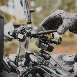 RAM Mounts Quick-Grip XL telefon Holder med Vibe-Safe Adapter &amp; B-kugle base