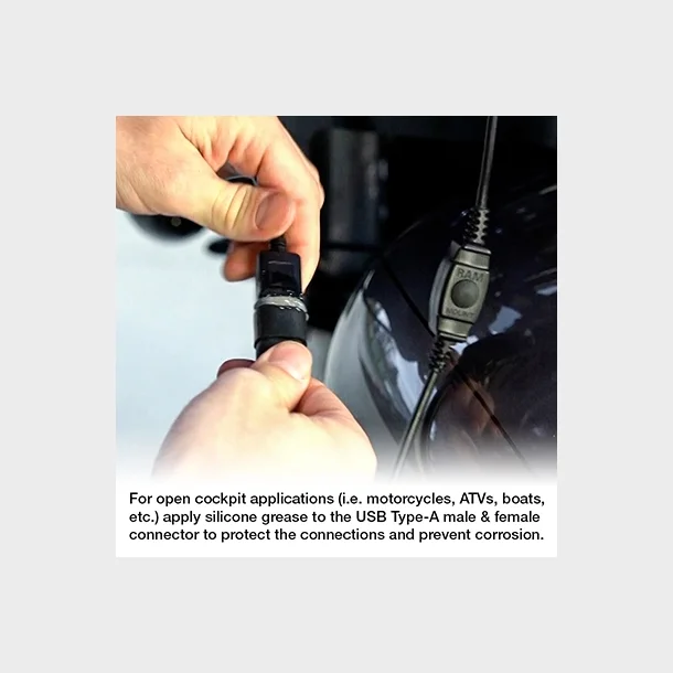 RAM Mounts Quick-Grip holder med Vandt�t Tr�dl�s opladning 